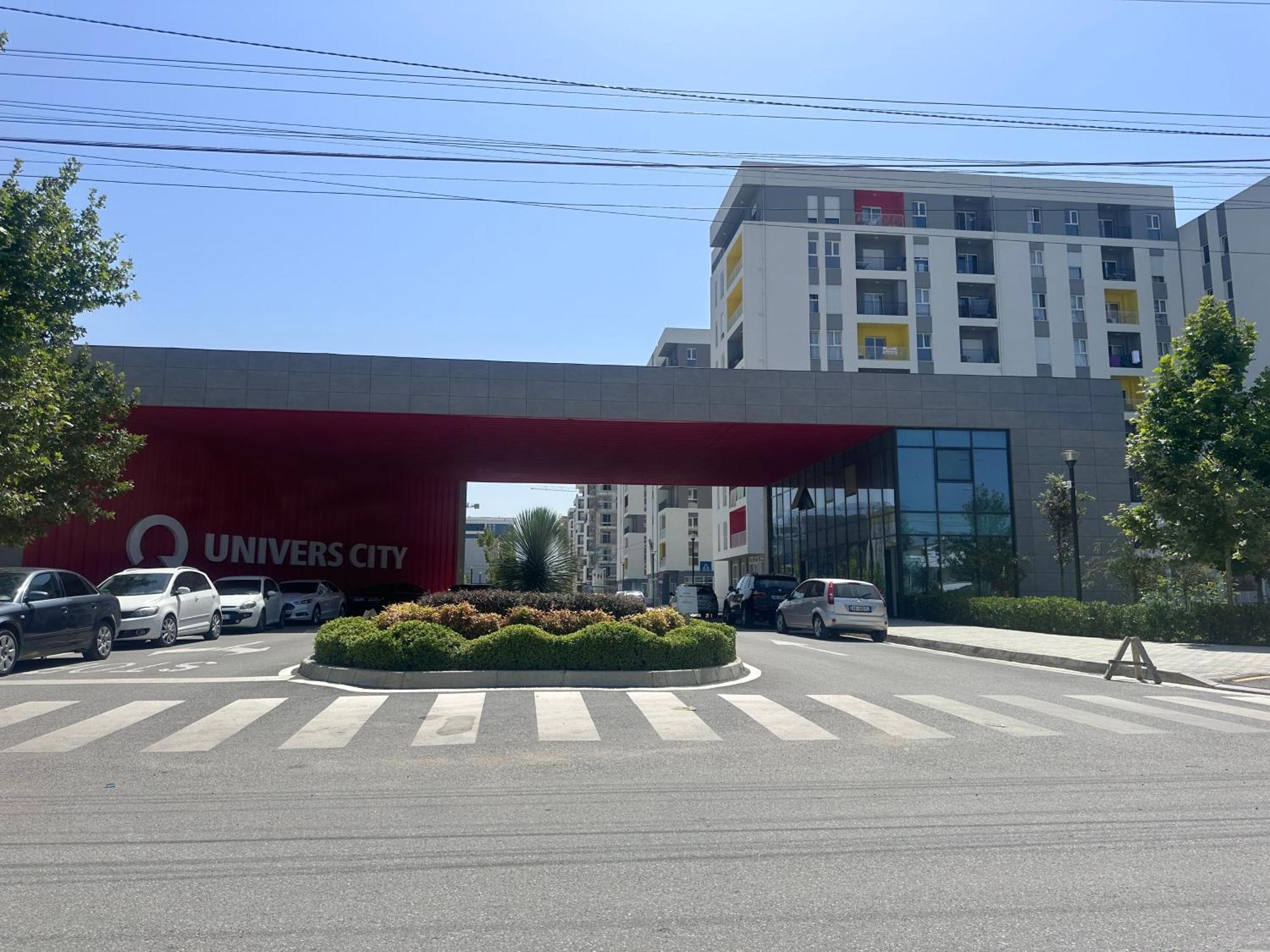 Bratti'S Apartment Near Tirana Center And Mother Teresa Airport Ngoại thất bức ảnh