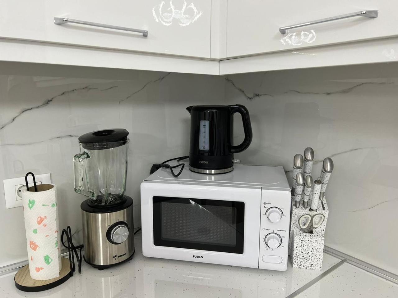Bratti'S Apartment Near Tirana Center And Mother Teresa Airport Ngoại thất bức ảnh