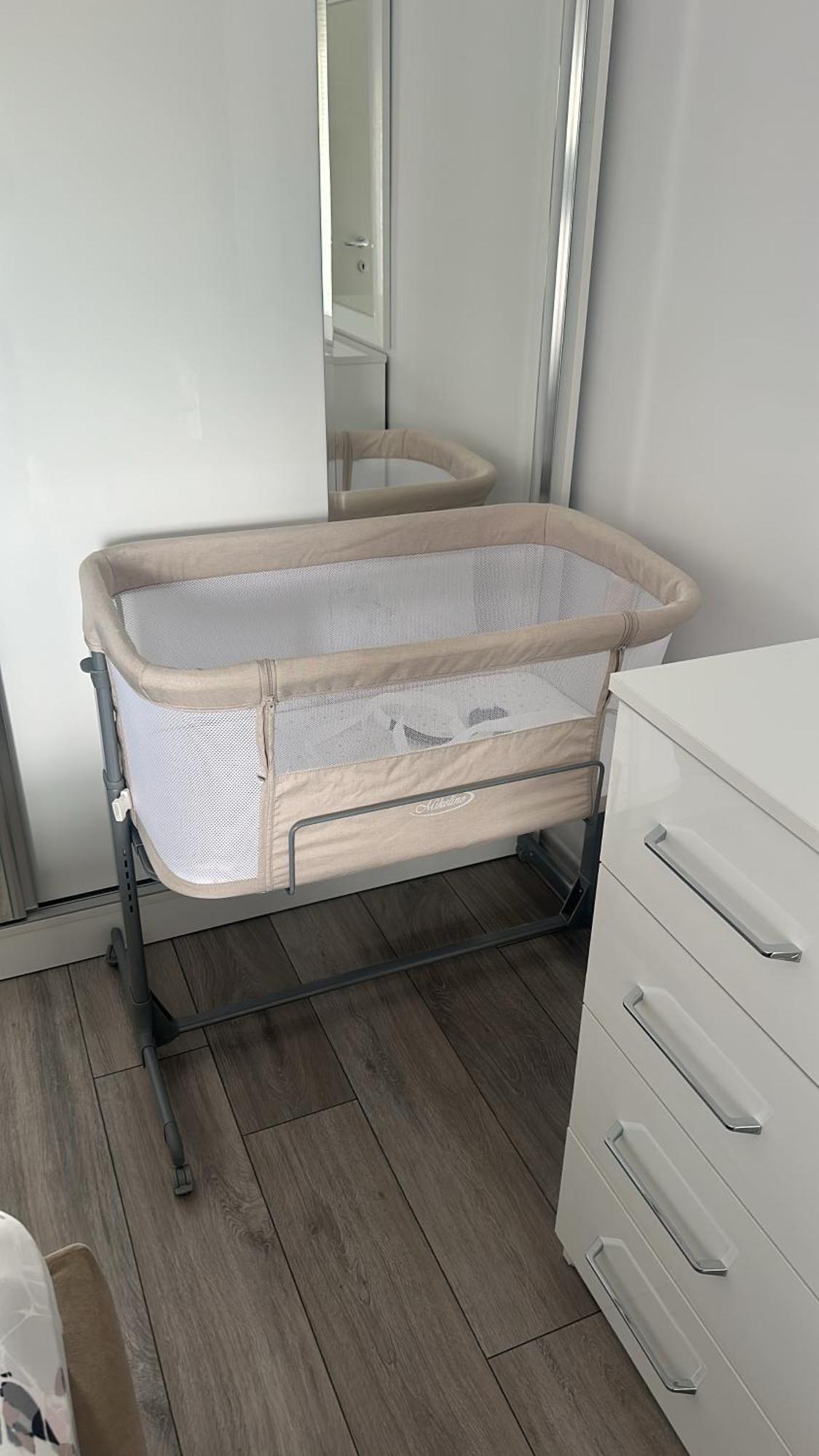 Bratti'S Apartment Near Tirana Center And Mother Teresa Airport Ngoại thất bức ảnh